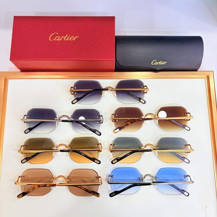 Picture of Cartier Sunglasses _SKUfw80879460fw